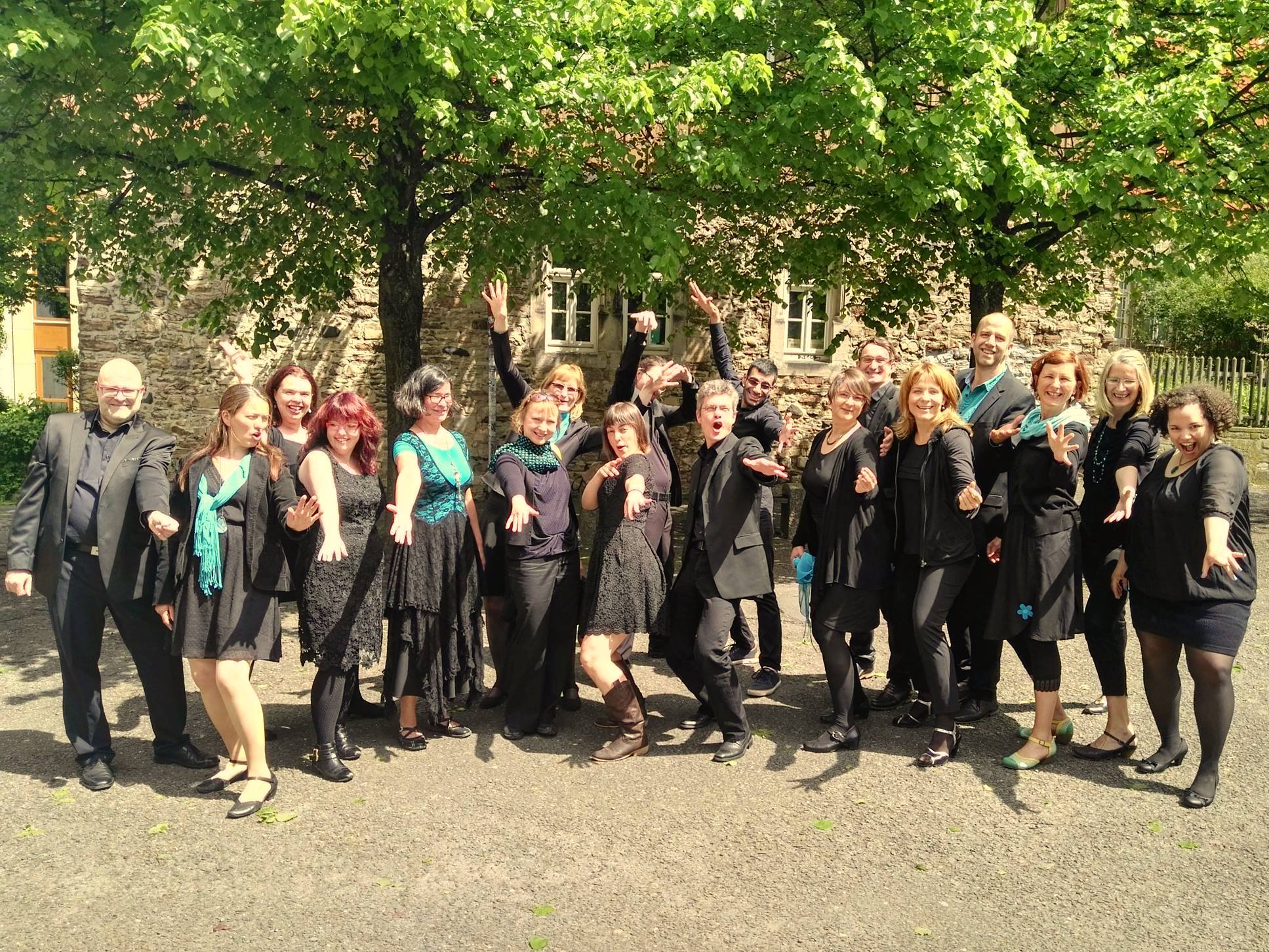 1 18556895 1462494703810229 8561216382967817117 O 001